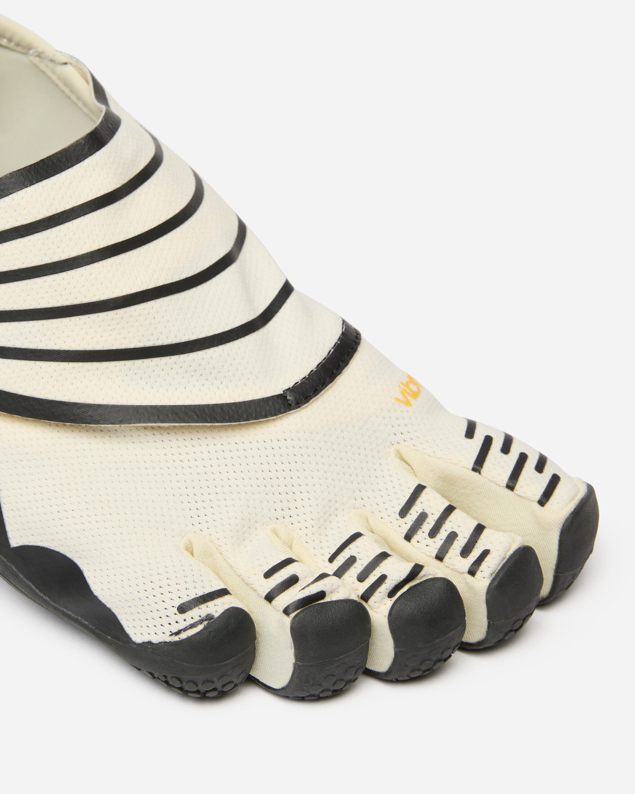 Groundsplay Women’s Ivory/Black - Image 4